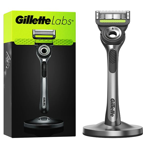 Photo of a Gillette Pro Glide razor.